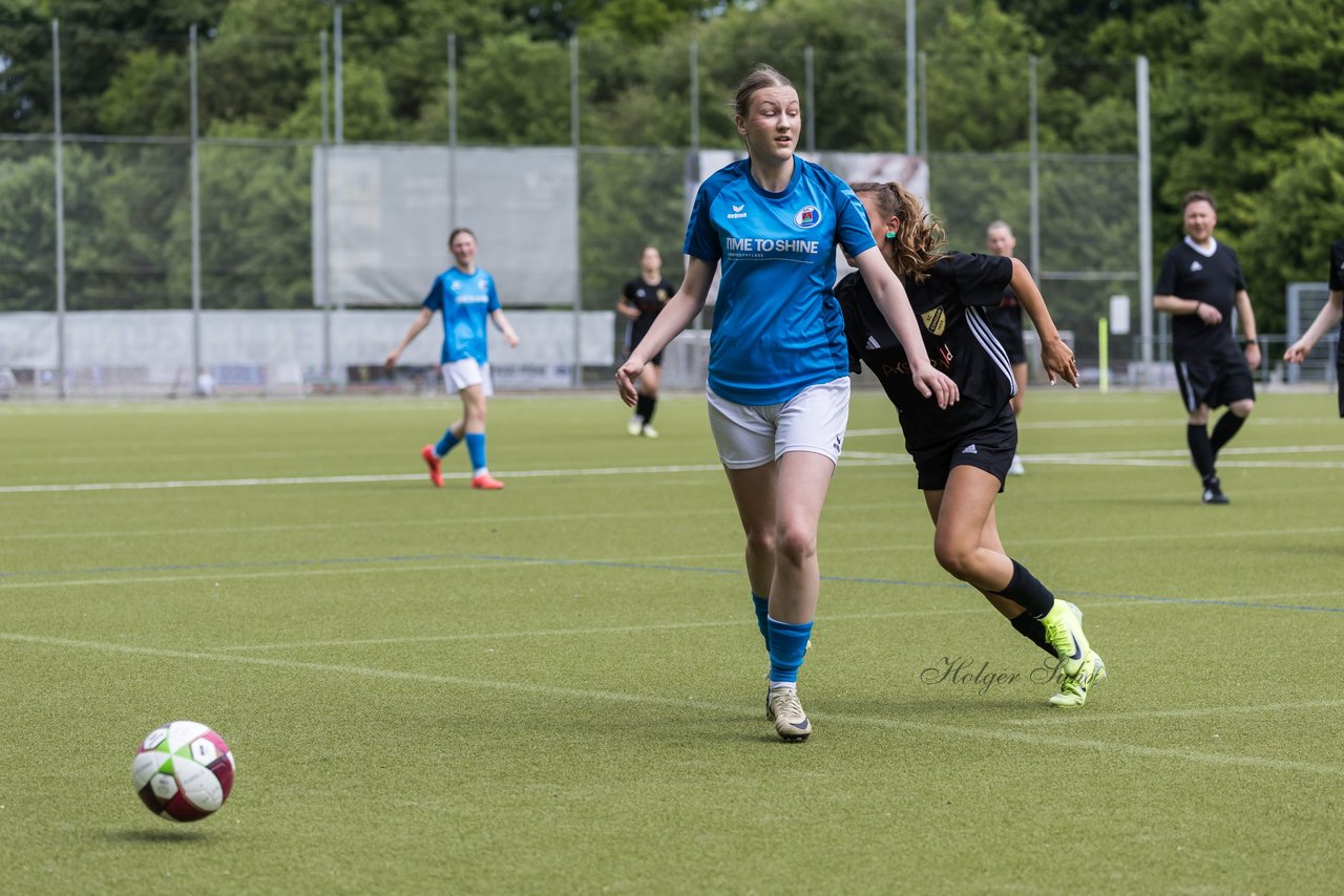 Bild 136 - wBJ SC Condor - VfL Pinneberg : Ergebnis: 3:2